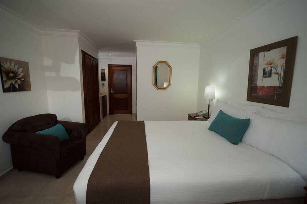 Hotel Aladino سانتو دومينجو المظهر الخارجي الصورة